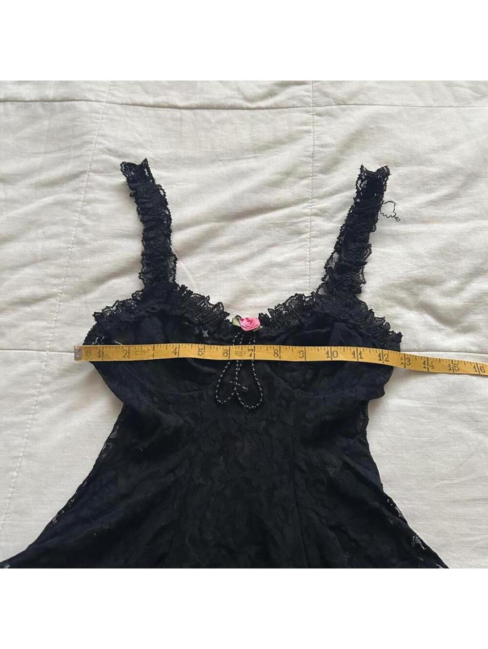 Black lace babydoll dress with pink rose and beaded details Size small - Picture 8 of 8
